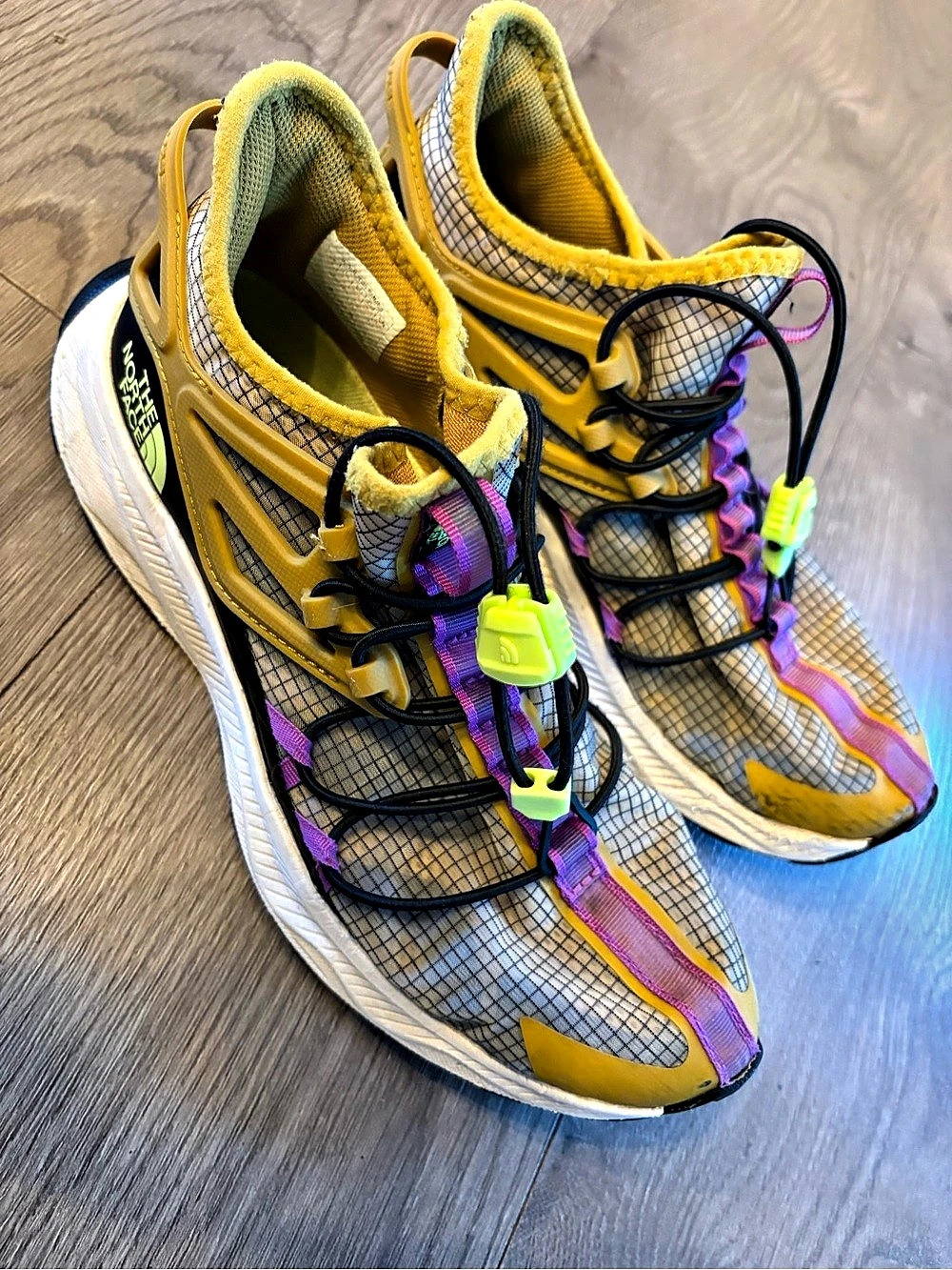 The North Face Oxeye Tech Women's Sneakers Yellow & Purple